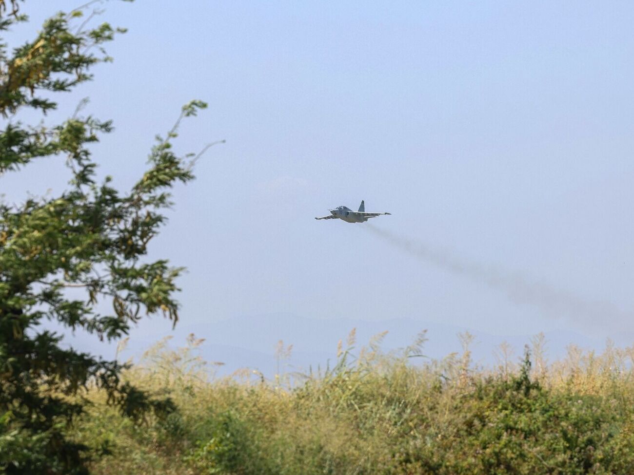 Штурмовик Су-25 упал во время плановых учений