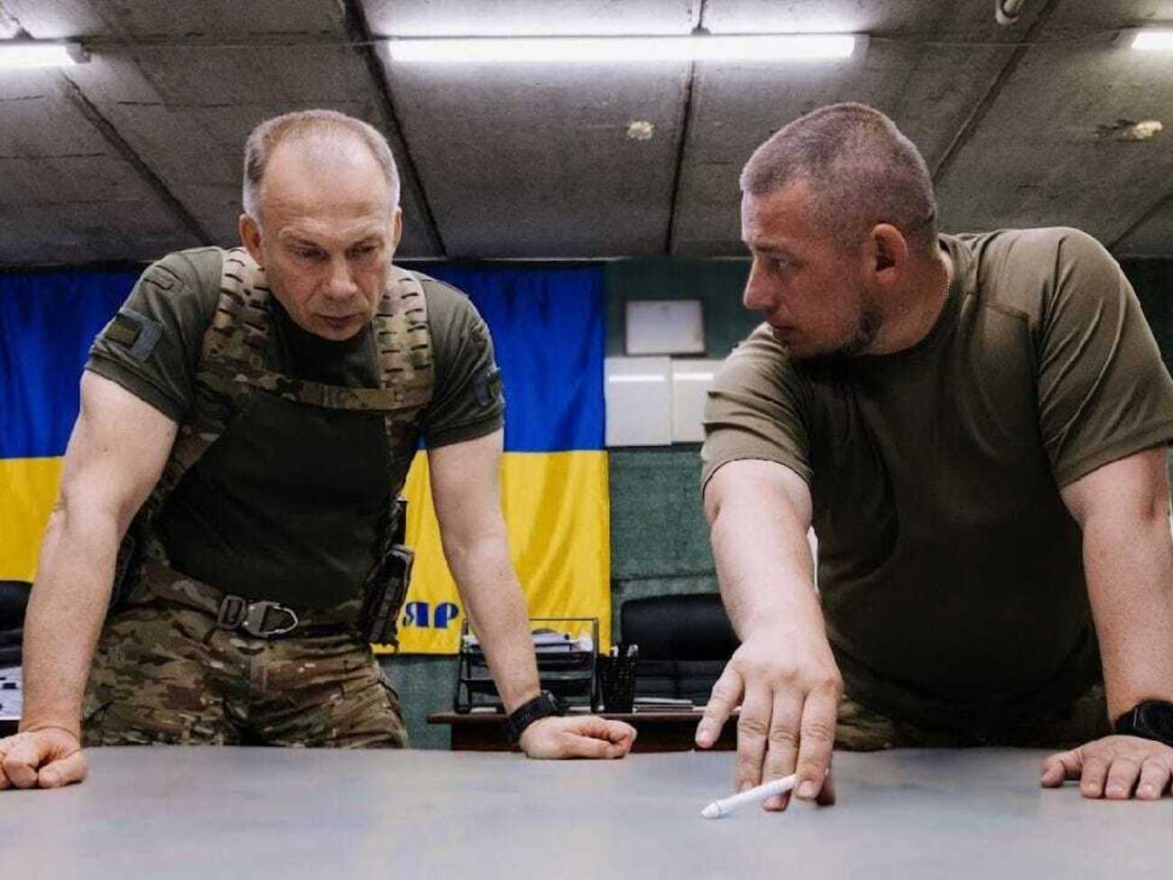 Несмотря на усиление украинских подразделений резервами, покровское направление "требует постоянного внимания", отметил Сырский