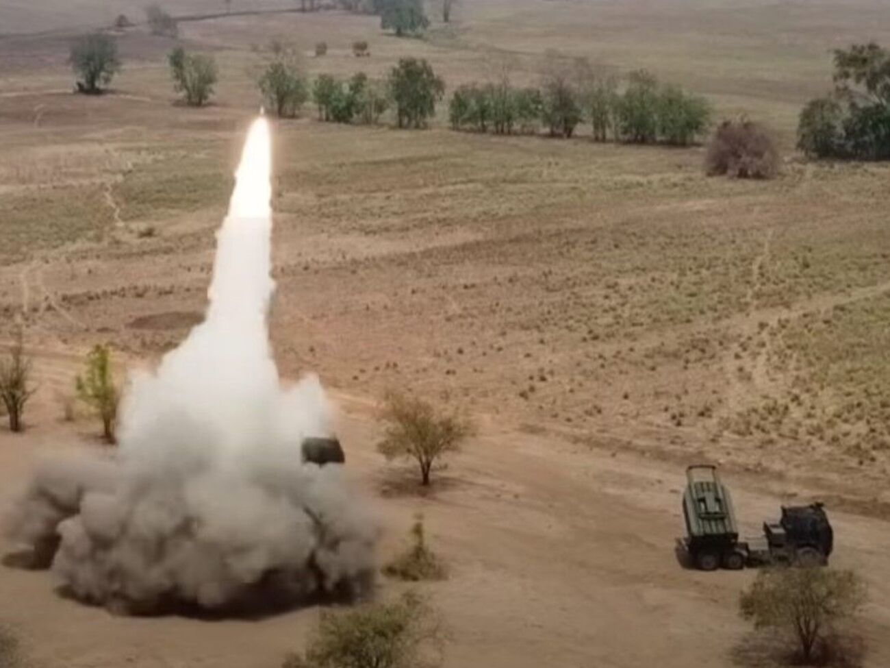 По словам назначенного оккупантами "главы" Херсонской области Владимира Сальдо, обломки ATACMS упали вдали от населенных пунктов