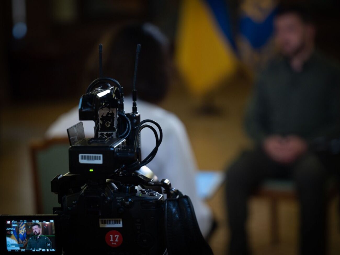 Путін "віддає накази", але це "не звільняє його від відповідальності", зазначив Зеленський (на фото)