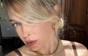 Брежнева: Июнь. Дом. Друзья. Музыка