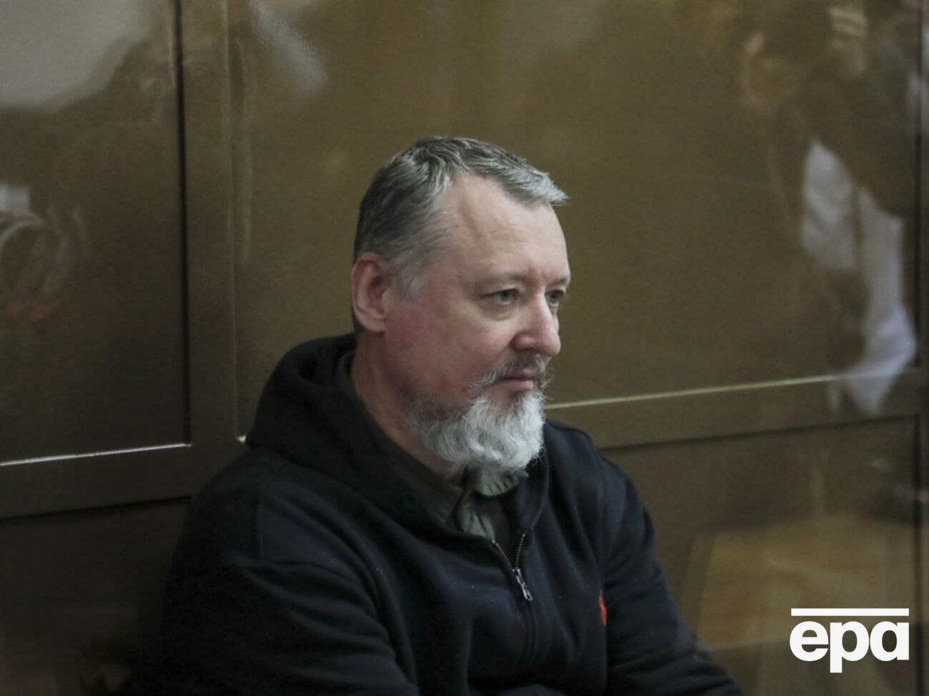 Экс-главарь боевиков "ДНР" Гиркин работает на швейном производстве в колонии