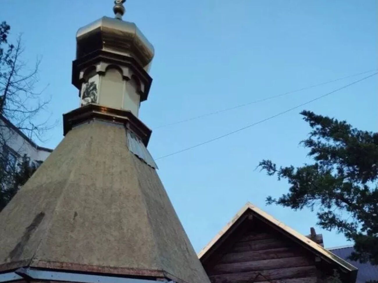 Із храму вже зняли купол