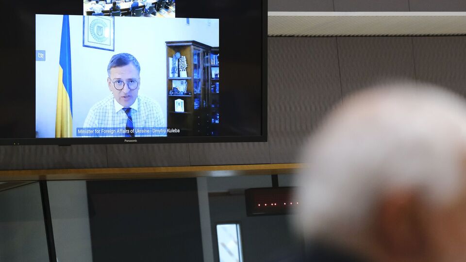 Кулеба рассказал, по каким направлениям Запад может помочь энергосистеме Украины