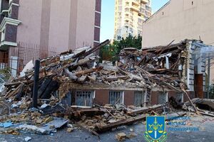 Старовинну будівлю в центрі Києва знесли незаконно, вважають у прокуратурі
