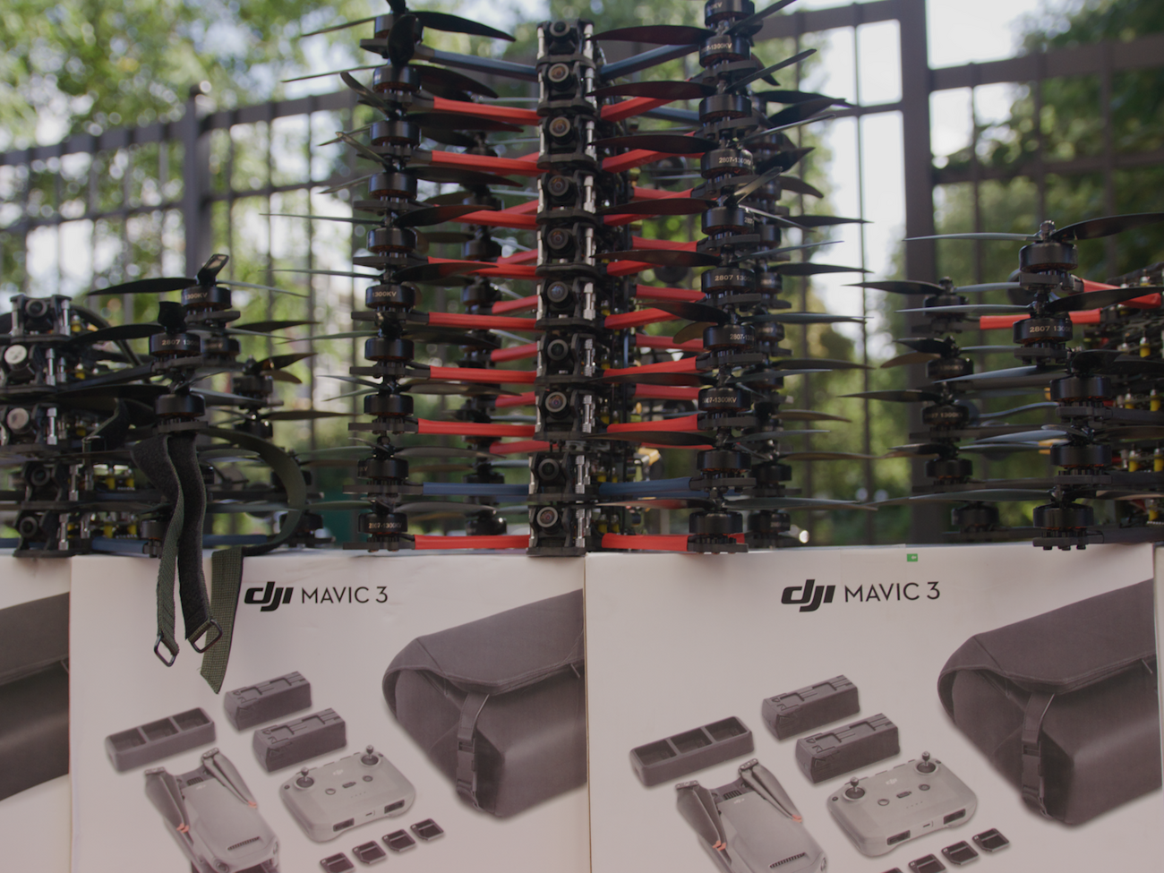 "Украинская команда" передала батальону имени Тараса Бобанича 67-й бригады партию FPV-дронов и Mavic