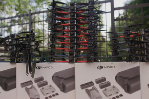 "Украинская команда" передала батальону имени Тараса Бобанича 67-й бригады партию FPV-дронов и Mavic