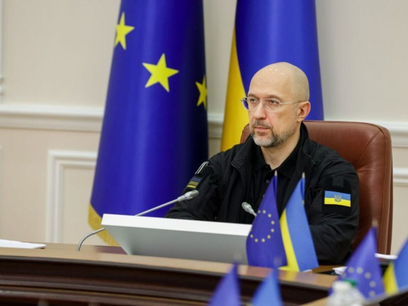 Шмигаль повідомив про кроки уряду для підтримки й відновлення енергетики