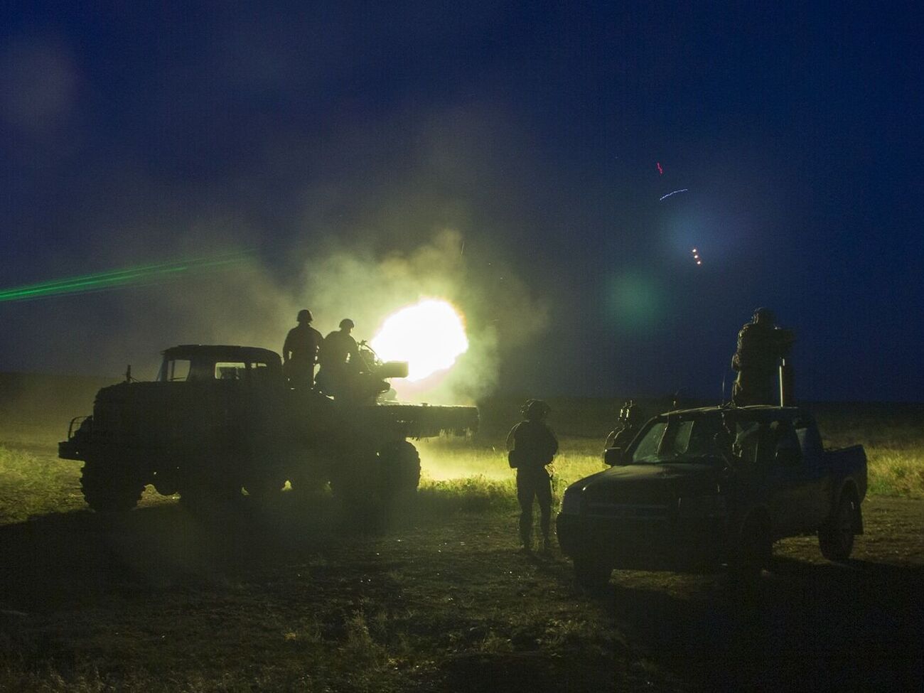 Украинские военные сбили дроны, которые летели на столицу