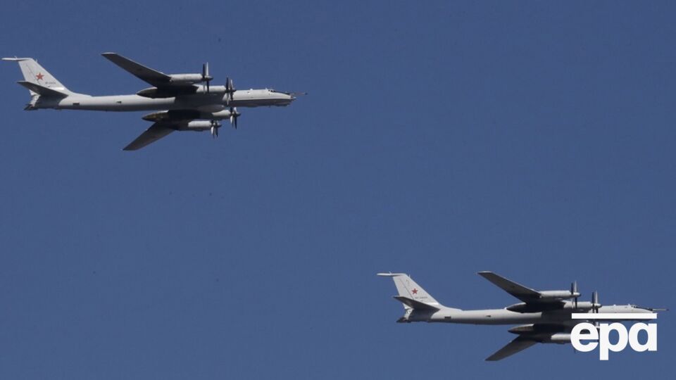 Командование обнаружило, отследило и перехватило два российских военных самолета ТУ-95 и два китайских военных самолета H-6