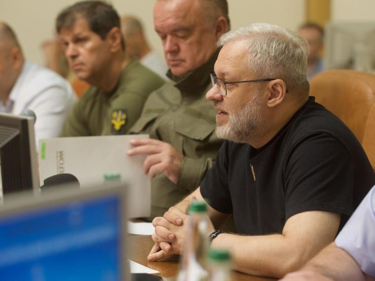 По словам Галущенко, по всей стране продолжается ремонтная кампания, которая по объему работ значительно превышает прошлогоднюю