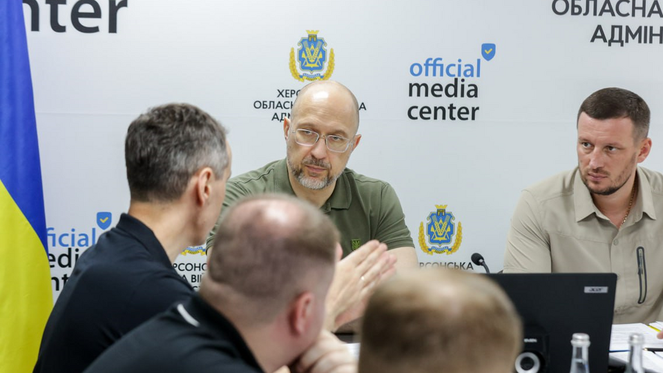 Николаев и Кривой Рог будут с водой, заверил Шмыгаль во время выездного заседания правительства