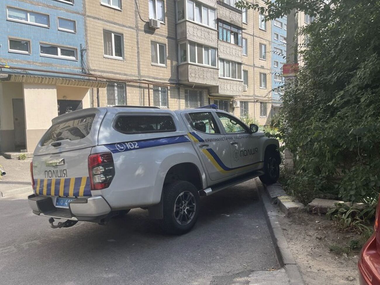 Сусіди підозрюваного в убивстві Фаріон розповіли ЗМІ, що його сім'я дуже освічена й спортивна, а батько – військовий