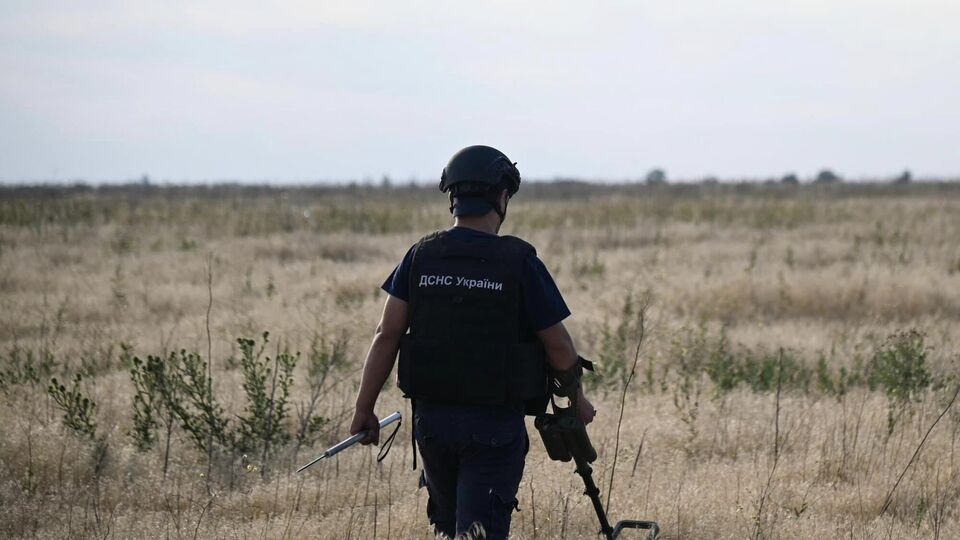 Швидке гуманітарне розмінування – один з елементів підтримки економічної активності Херсонської області, зазначили в Кабміні