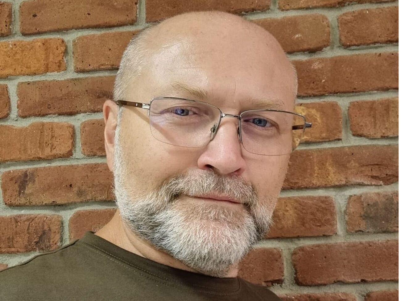 Убивства опонентів, які мали полярних прихильників, призведуть до хаосу. Тому мені цікаво не те, хто виконавець убивства Фаріон, а хто смикав за ниточки