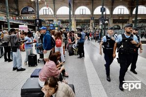 По словам министра внутренних дел Франции, предположительно, скоро станет известно, кто стоит за диверсиями на железной дороге