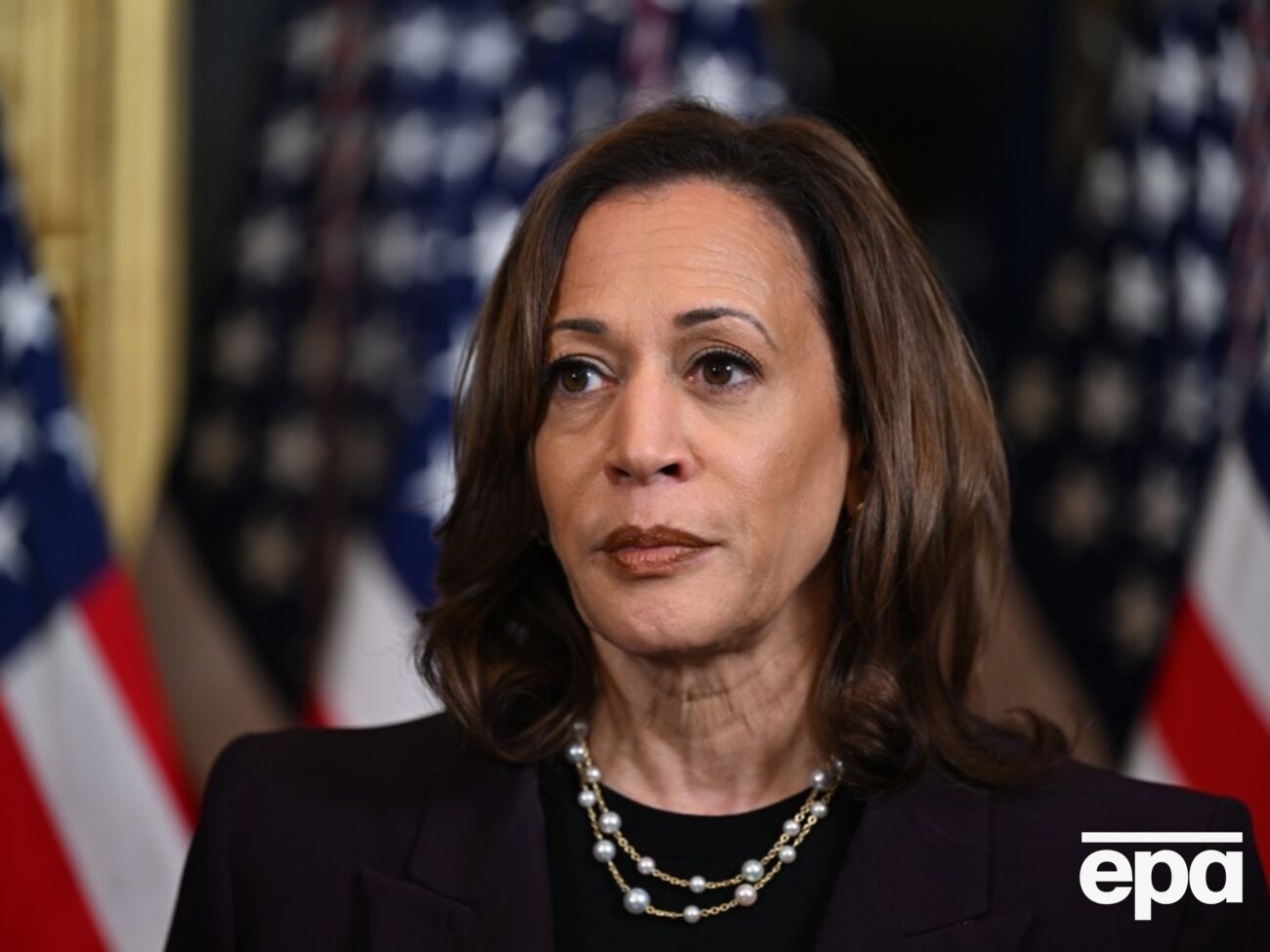 Харрис, по словам ее команды, установила рекорд по сбору средств