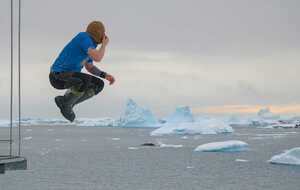 Полярники попробовали себя в олимпийских видах спорта