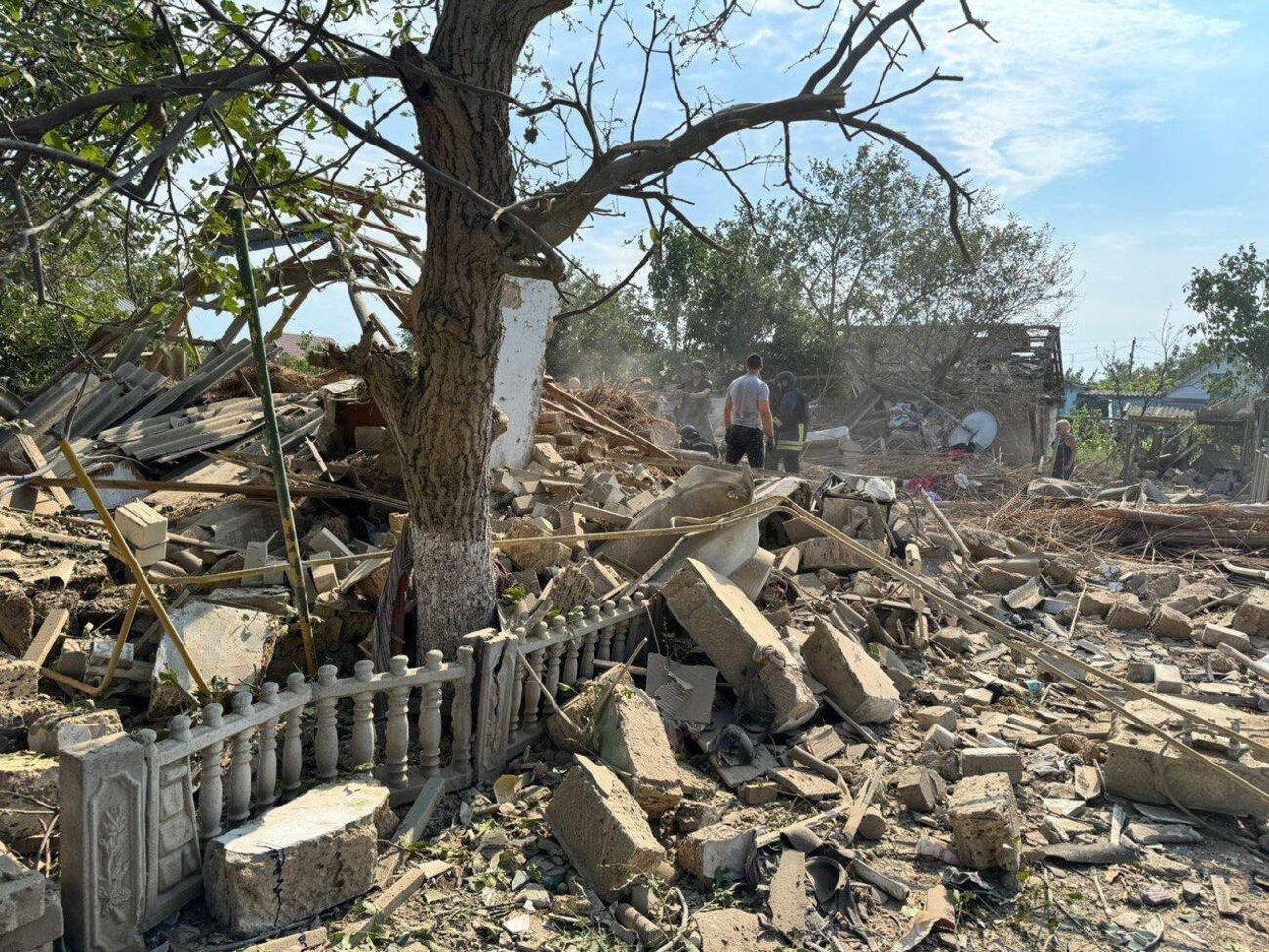 Російські військові поцілили в житло та об'єкти критичної інфраструктури