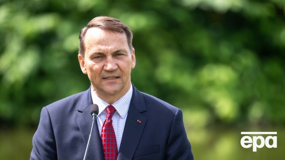 Міністр закордонних справ Польщі закликав зупинити РФ силою