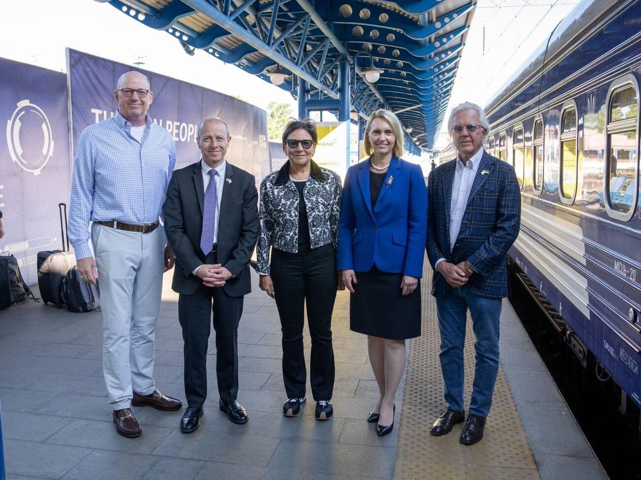 Спецпредставитель США по восстановлению прибыла в Украину с американскими предпринимателями