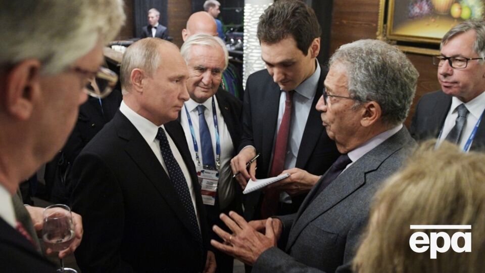 Авен (на фото справа) находится в санкционных списках разных стран