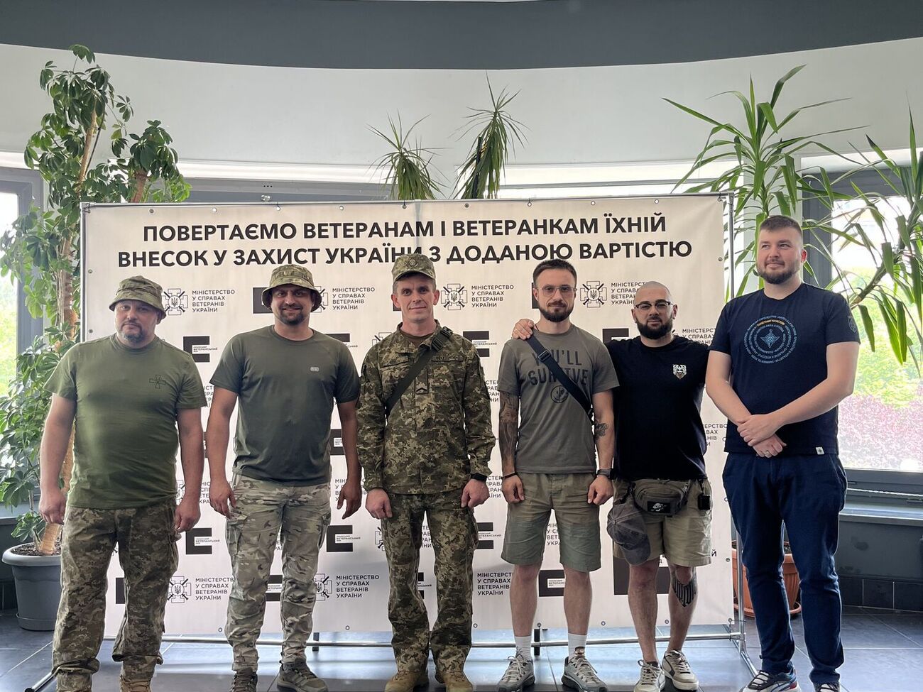 В фильме приняли участие бойцы из 17-й отдельной танковой бригады, медицинской службы Интернационального легиона, Группы Тора и Группы Молота