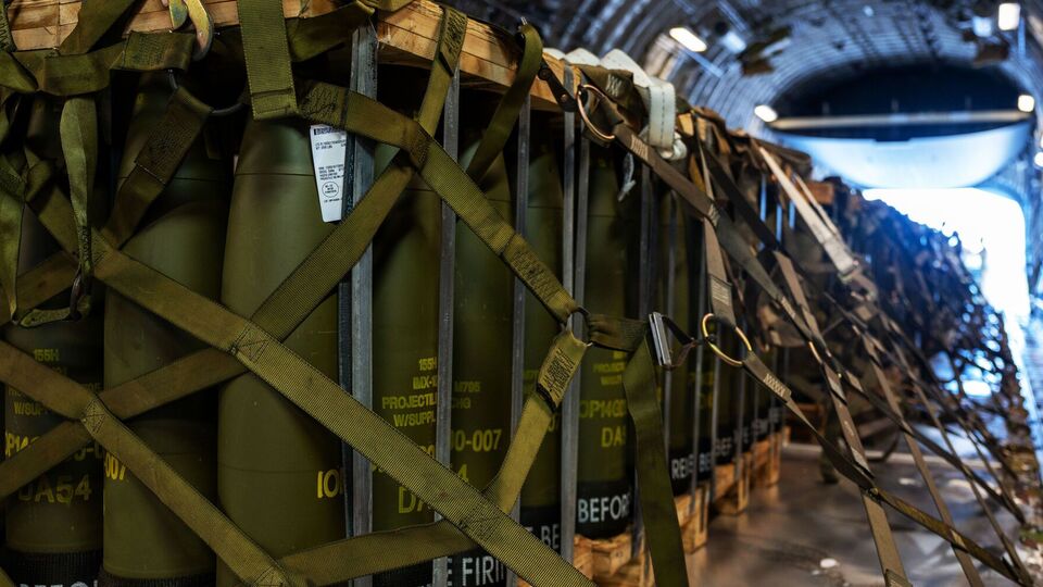 США выделили более $53,6 млрд на военную помощь Украине с начала полномасштабного вторжения РФ, отметили в Пентагоне