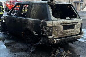 Range Rover, який згорів, належав військовослужбовцю