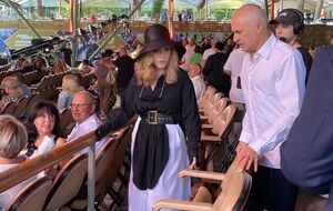 Пугачова засудила ракетний обстріл київської лікарні "Охматдит"