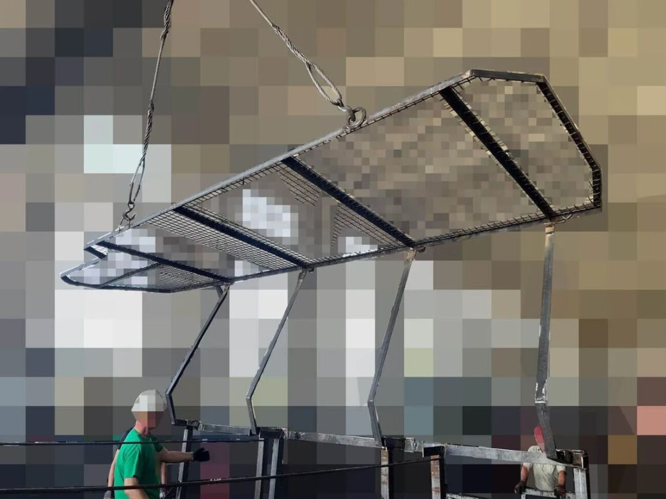 Екрани, спеціально розроблені для M2 Bradley, ефективно протистоять дронам FPV, зазначили журналісти