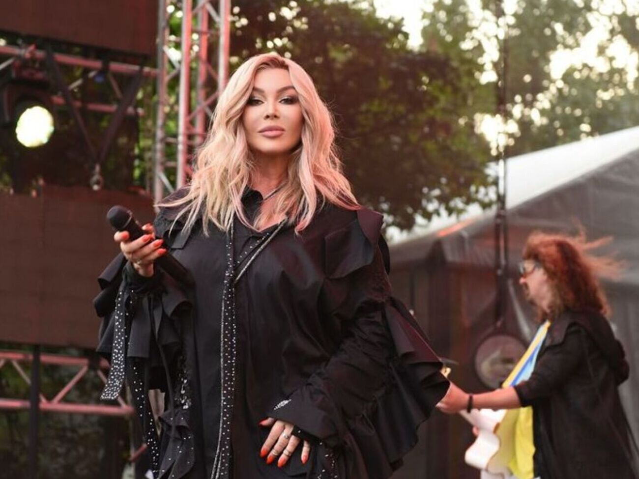 Билык считает, что мужчины, прожив в браке, убегают к молоденьким