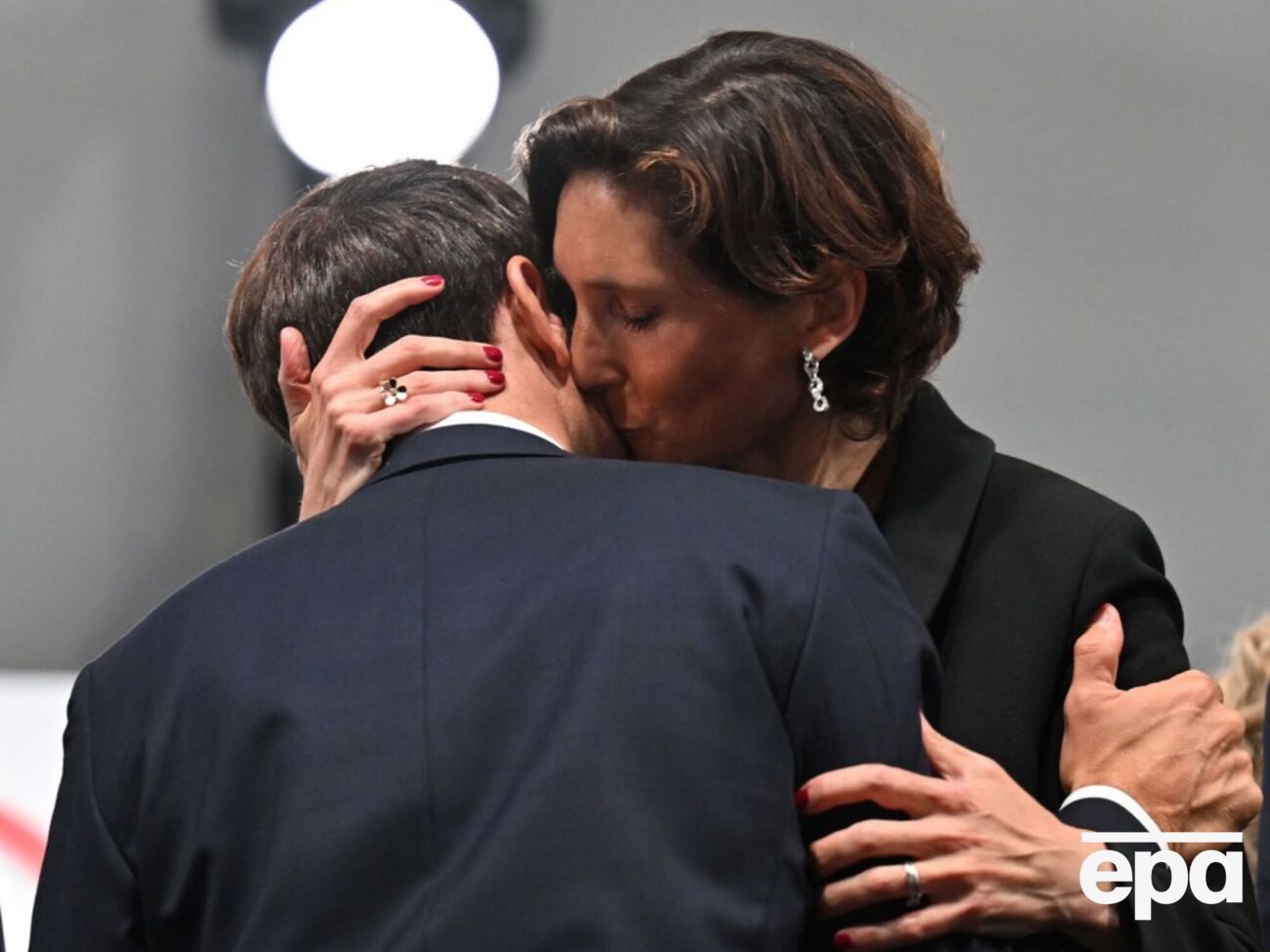 Кастера и Макрон – ровесники