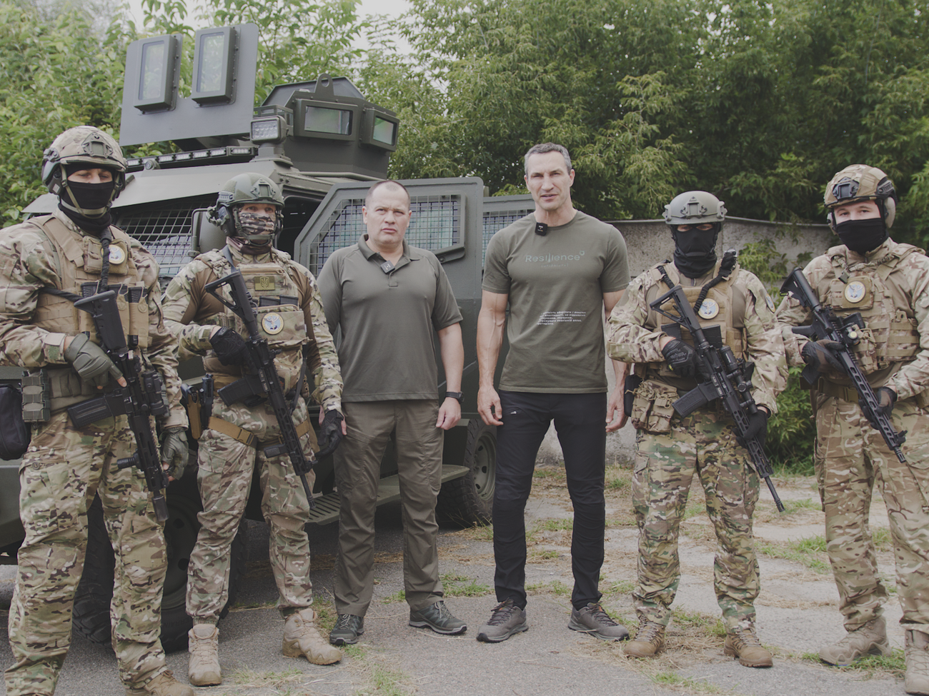 Палатний подякував Кличку та його партнерам за позашляховик