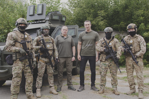 Палатний подякував Кличку та його партнерам за позашляховик