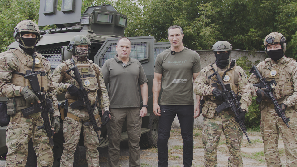 Палатный поблагодарил Кличко и его партнеров за внедорожник