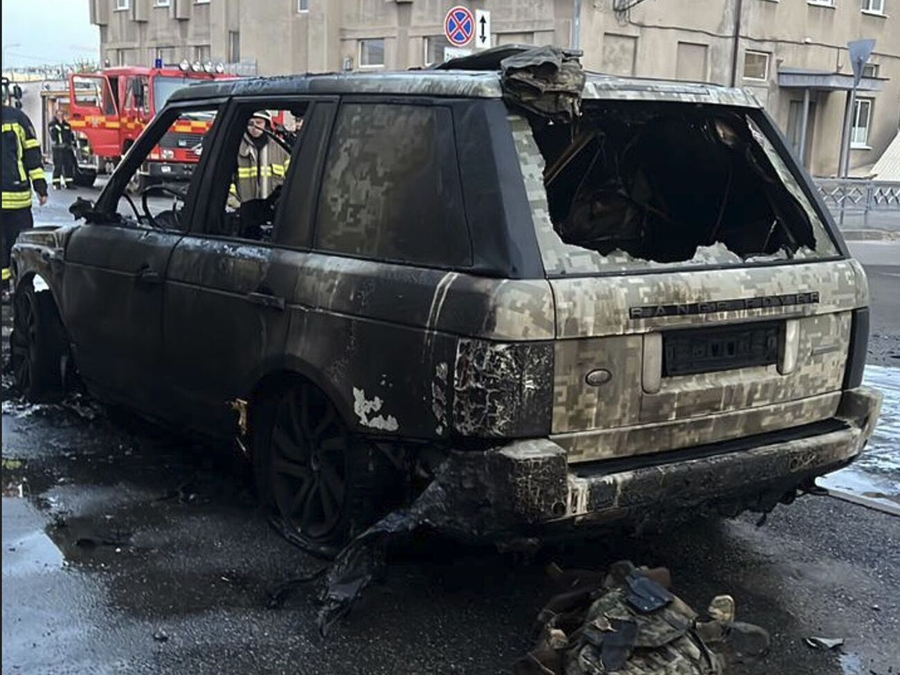 Поджигатели авто военных – преимущественно молодежь в возрасте от 12-ти до 18 лет, рассказали в Харьковской ОВА