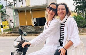 Првое общее фото Зои Мозговой с ее возлюбленной датировано августом 2023 года