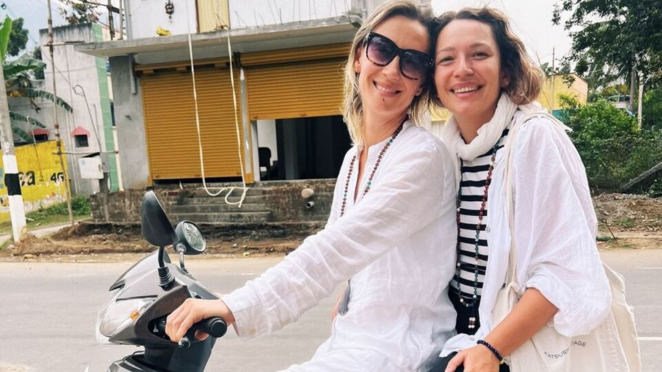 Првое общее фото Зои Мозговой с ее возлюбленной датировано августом 2023 года