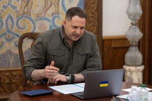 Зеленский заявил, что уважает Ермака за результат