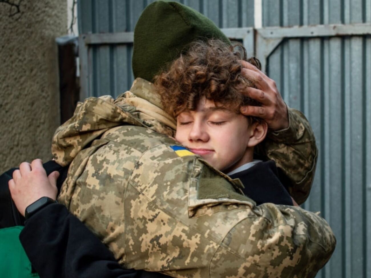 Відеокурс складається з лекцій від експертів різних галузей, які мають практичний досвід роботи з ветеранами