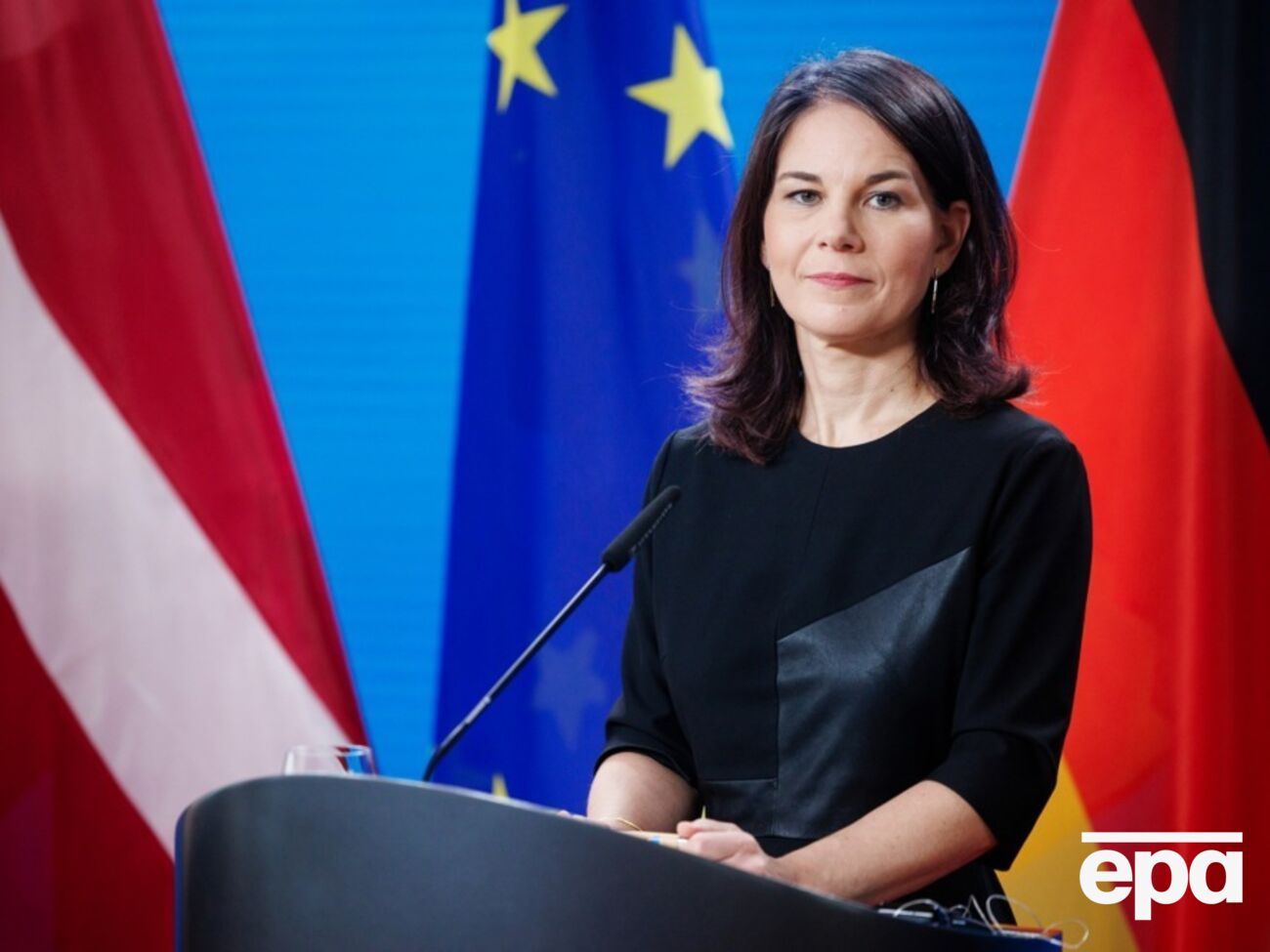 Бербок закликала НАТО надавати подальшу підтримку Україні