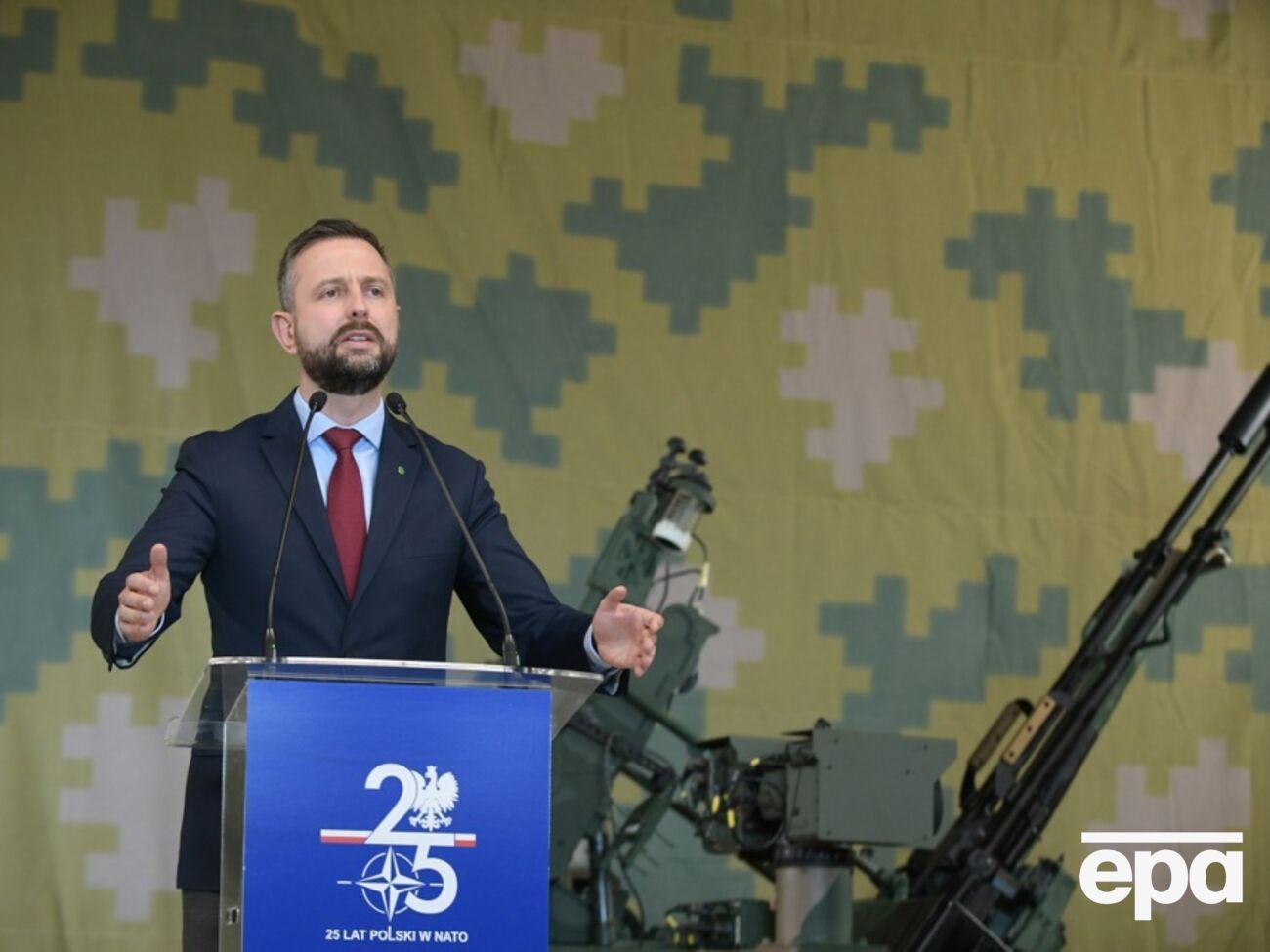 Оборонный бюджет Польши в следующем году увеличат на 10%