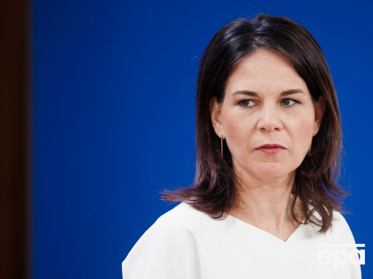 В Венгрии утверждают, что не смогли принять Бербок по техническим причинам