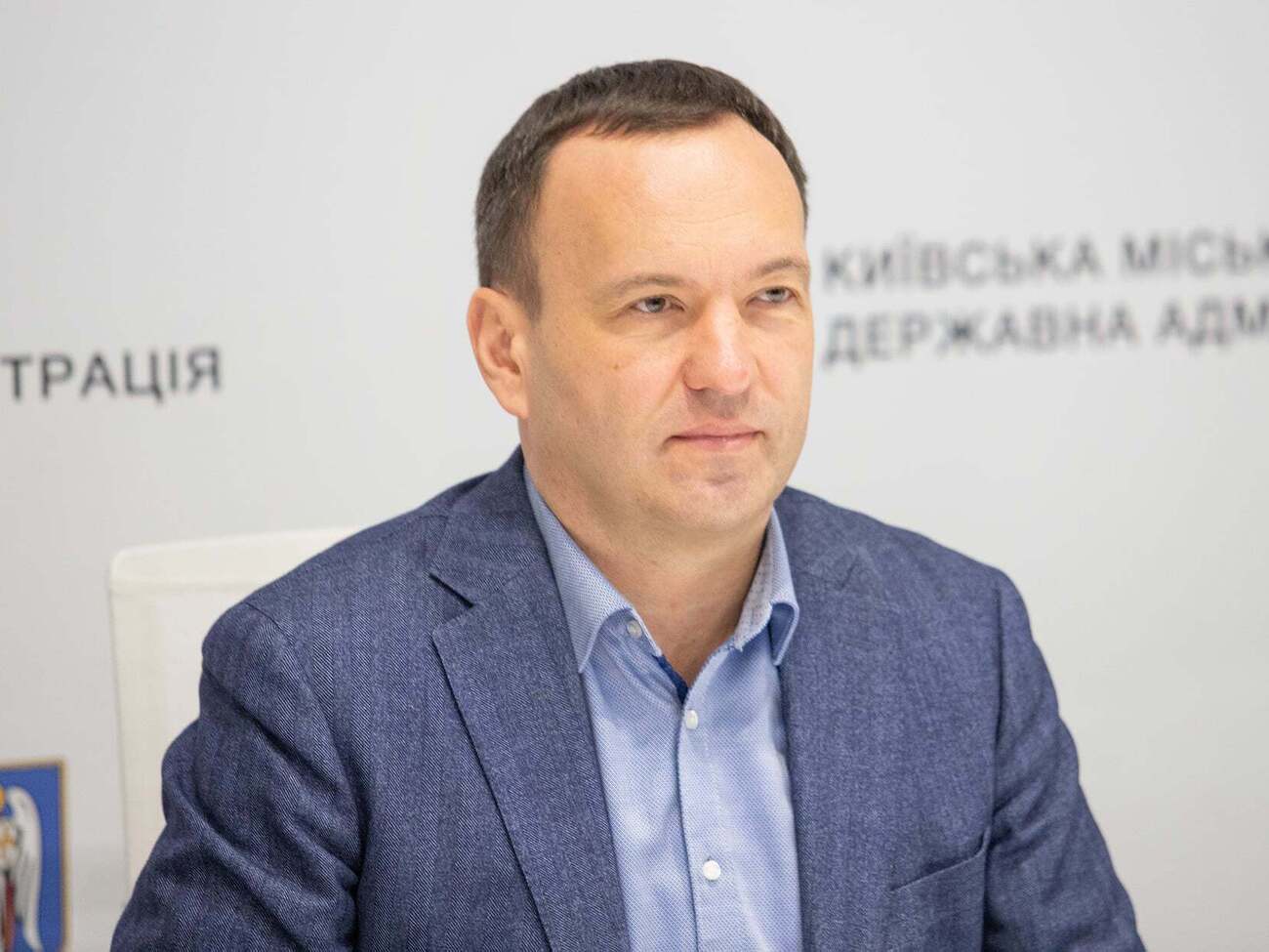 Энергообъекты Киева подверглись более чем десятку обстрелов, в результате чего было выведено из строя более половины генерирующих мощностей, рассказал Пантелеев