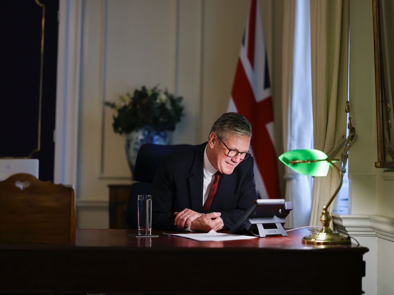 Стармер провів розмови із союзниками в перший вечір на посаді