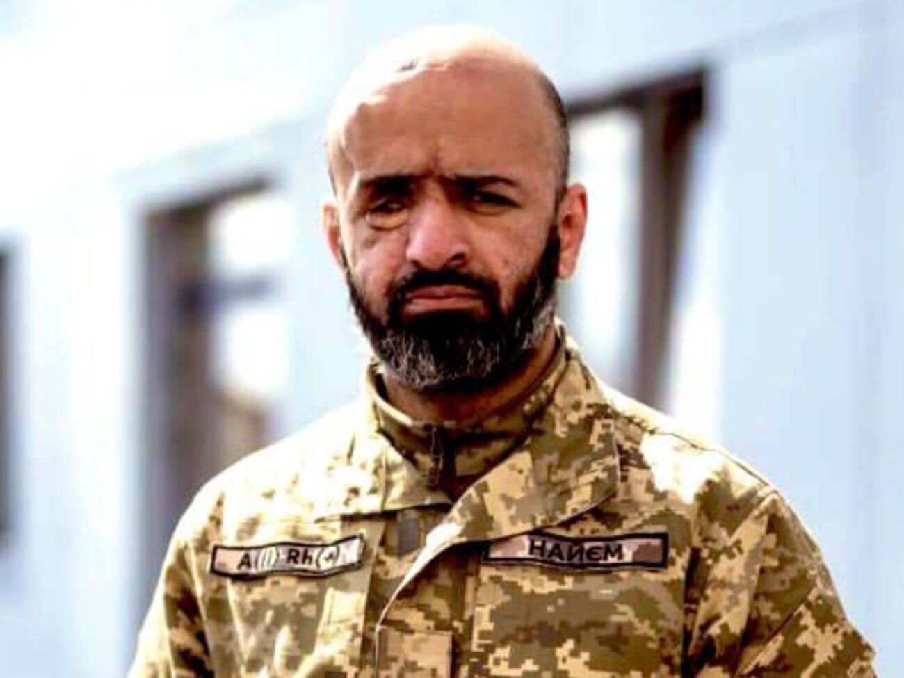 В "Охмадиті" я спробував вирвати важкий мішок зі склом у пані, але її рішучість убила в мені залишки сексизму, далі ми разом розбирали завали