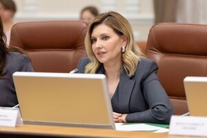 Зеленська: Стоїмо і вистоїмо