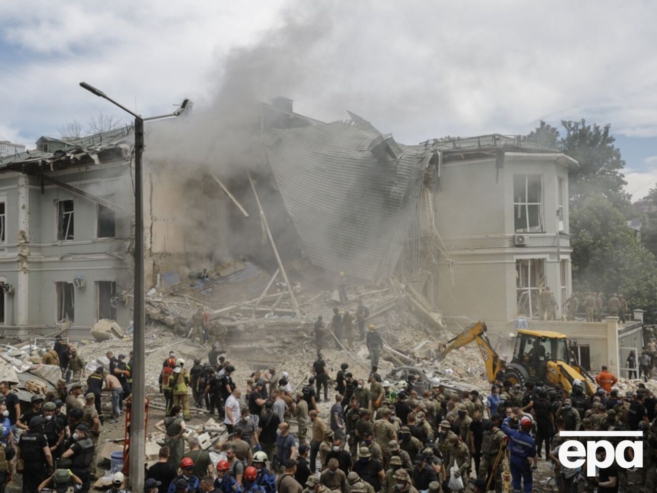 Фахівці проаналізували відео з влучанням ракети в лікарню