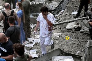 Хирург Олег Голубченко делал все возможное для спасения людей после атаки РФ на "Охматдет"